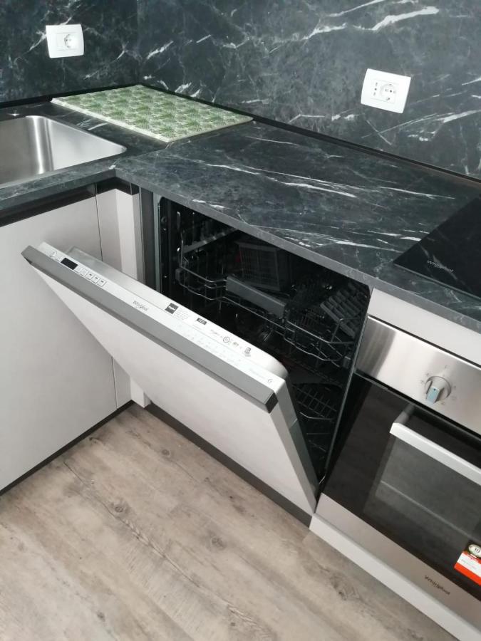 Suite Apartments Червія Екстер'єр фото