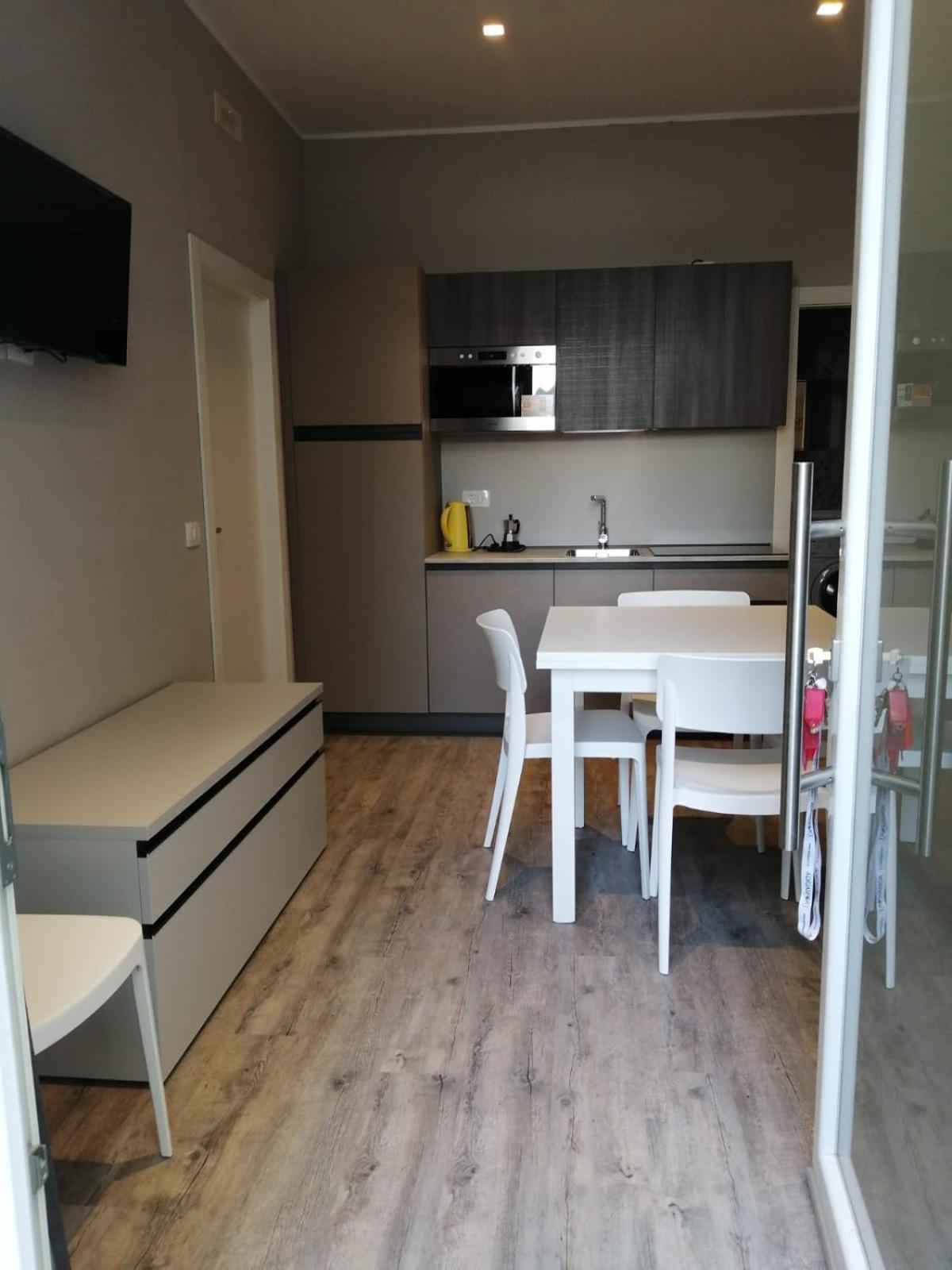 Suite Apartments Червія Екстер'єр фото